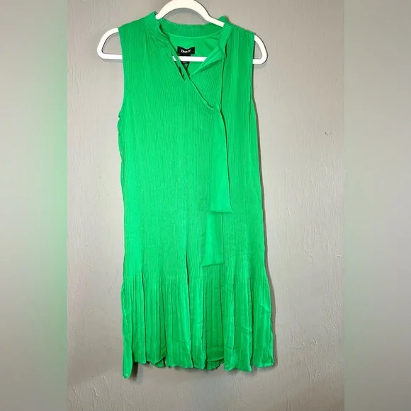 Dkny Sleeveless Pleated Tie Neck Shift Dress - Apple Green - Size 10